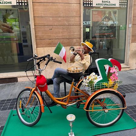 شقة Kadevi Sanremo -Garage Privato, Biciclette- المظهر الخارجي الصورة